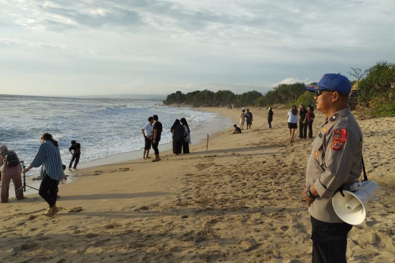 Satpolairud Garut gelar patroli antisipasi dampak bahaya angin kencang