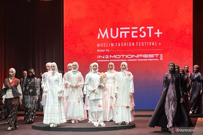 Gaya ala 'old money' jenjadi tren busana Lebaran