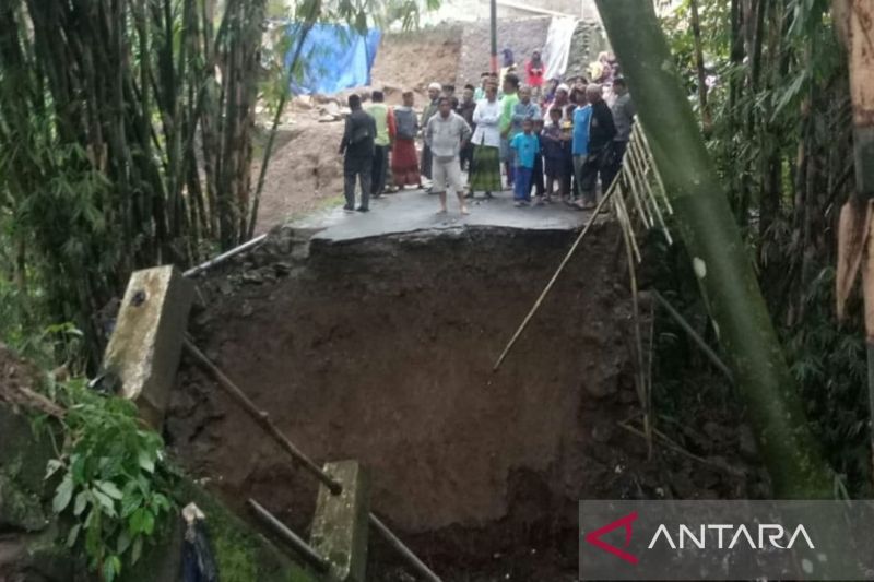 BPBD Cianjur memastikan puluhan KK korban banjir sudah kembali ke rumah
