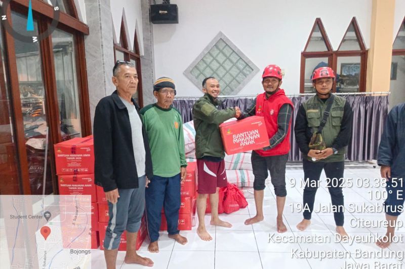 Kemensos pastikan kebutuhan dasar korban banjir Dayeuhkolot Bandung terpenuhi