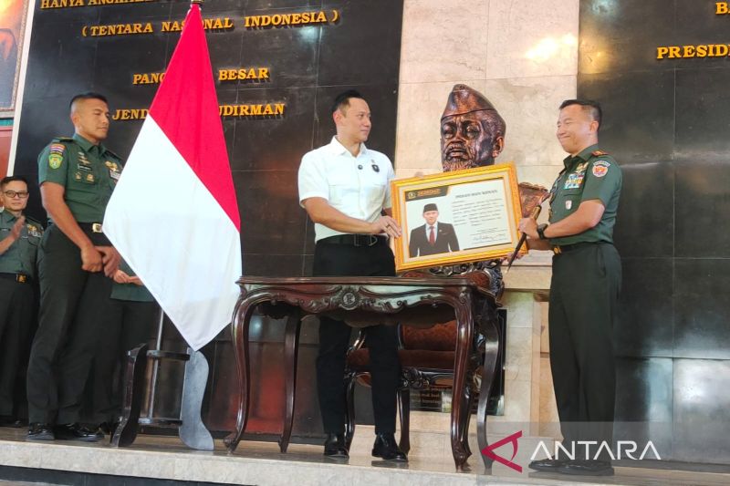 Menko AHY tekankan militer kuat dan andal bantu upaya majukan bangsa