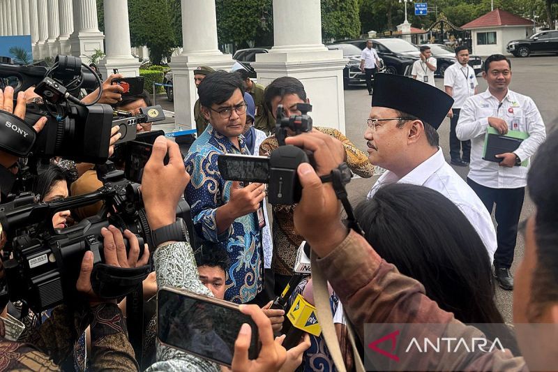Prabowo panggil menteri bahas persiapan sekolah rakyat tiap kabupaten