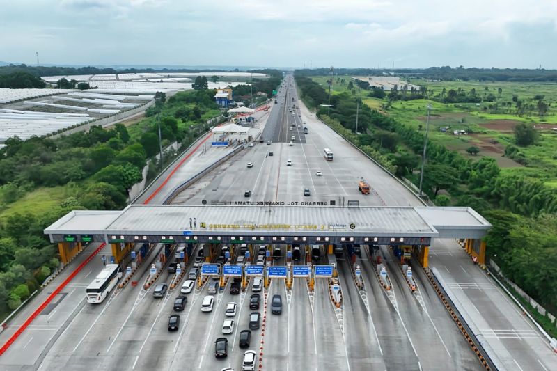 955.923 kendaraan tinggalkan Jabotabek pada H-5 Lebaran