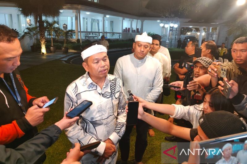Gubernur akan meminta pakar evaluasi kegiatan ekonomi di pegunungan