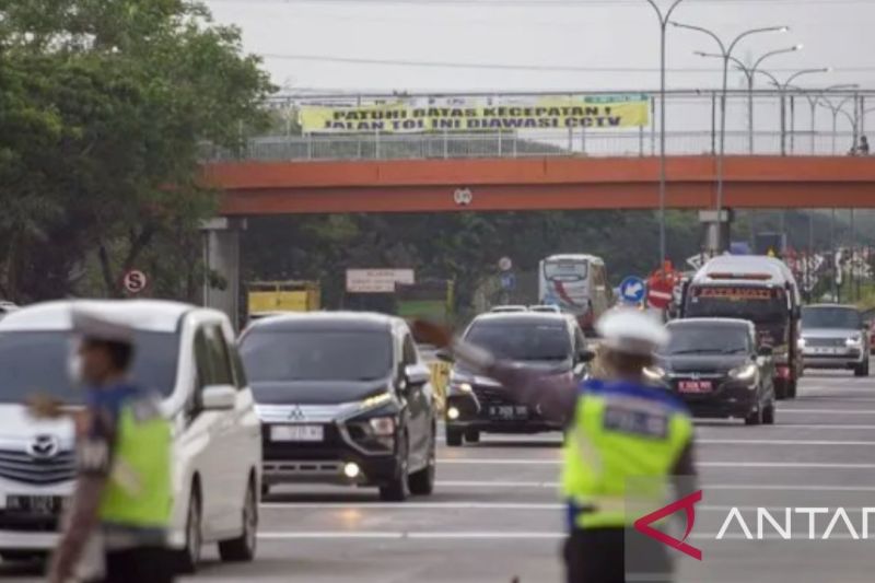 Sebanyak 4,5 ribu kendaraan melintasi Tol Cipali hari Sabtu pukul 00.00-09.00 WIB