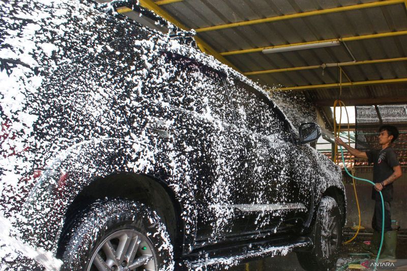 mencuci-kendaraan-dengan-benar-bisa-bikin-mobil-punya-nilai-lebih
