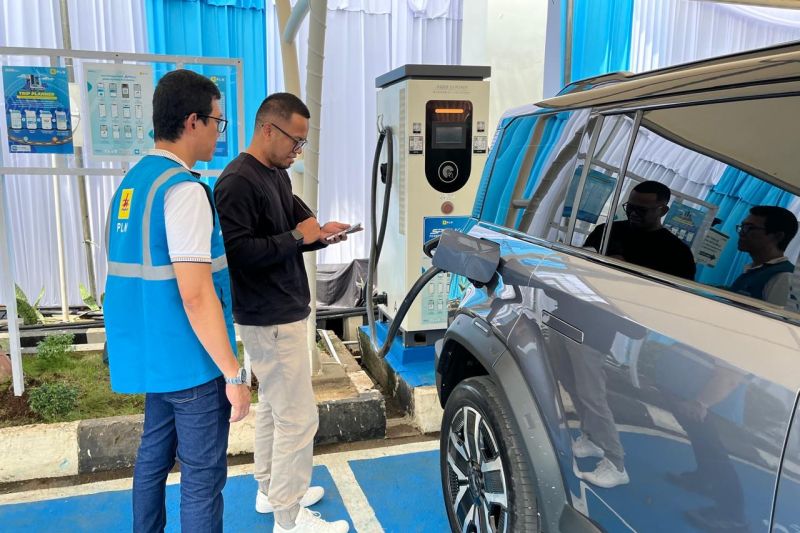 Transaksi SPKLU naik 4,9 kali lipat selama Lebaran 2025