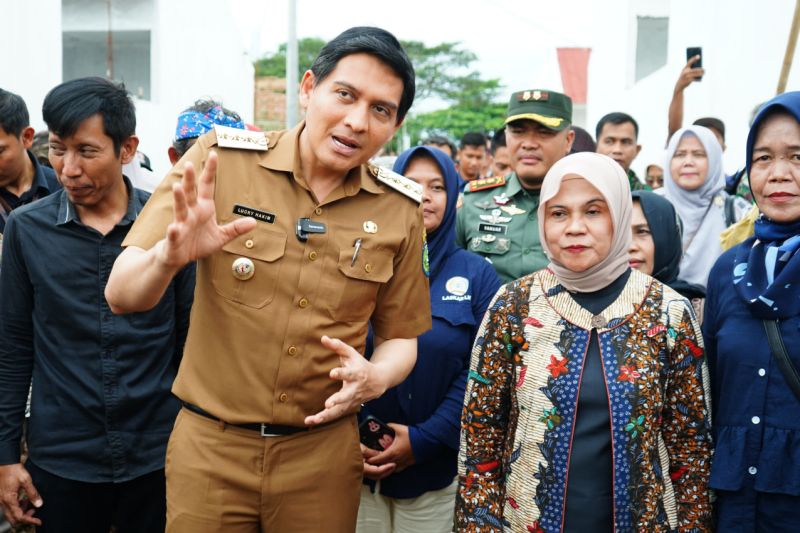 Terdampak rob,  bupati pastikan relokasi nelayan di Indramayu terus berjalan