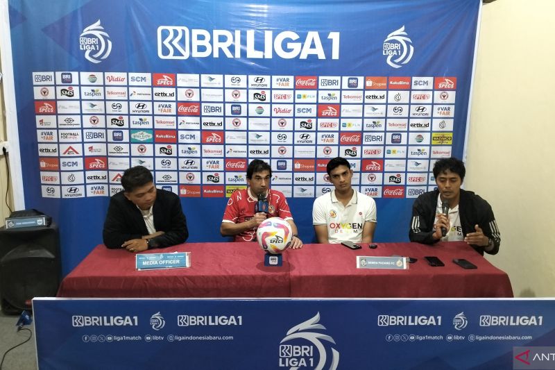Liga Indonesia: Pelatih Semen Padang sudah prediksi laga melawan PSIS berat