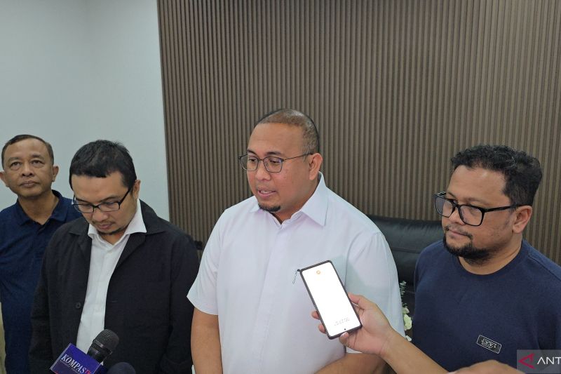 Liga 1: Andre Rosiade usulkan gunakan wasit asing untuk laga tim papan bawah