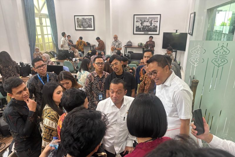 Mensesneg Prasetyo Hadi telusuri kehadiran TNI di kampus: Harus dilihat konteksnya
