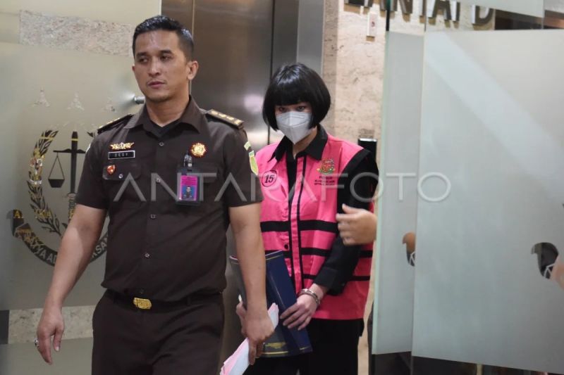 Kejagung tetapkan tiga tersangka kasus perintangan penyidikan kasus timah dan impor gula