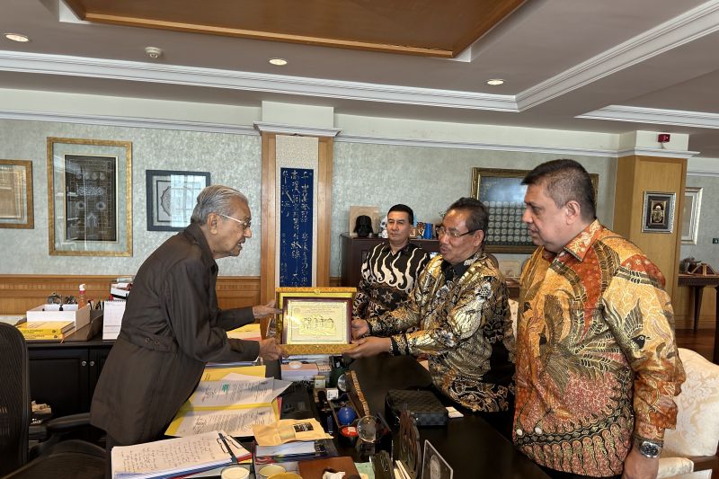 PB MABMI, Mahathir Mohamad bertukar pikiran angkat harkat masyarakat Melayu