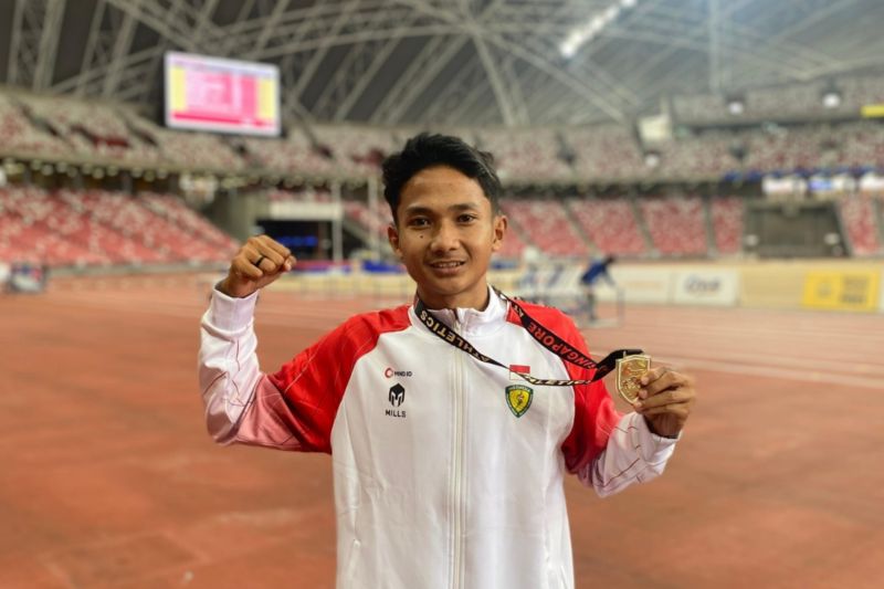 Pelari Indonesia asal NTB Yad Hapizudin raih emas pada Singapore Open 2025