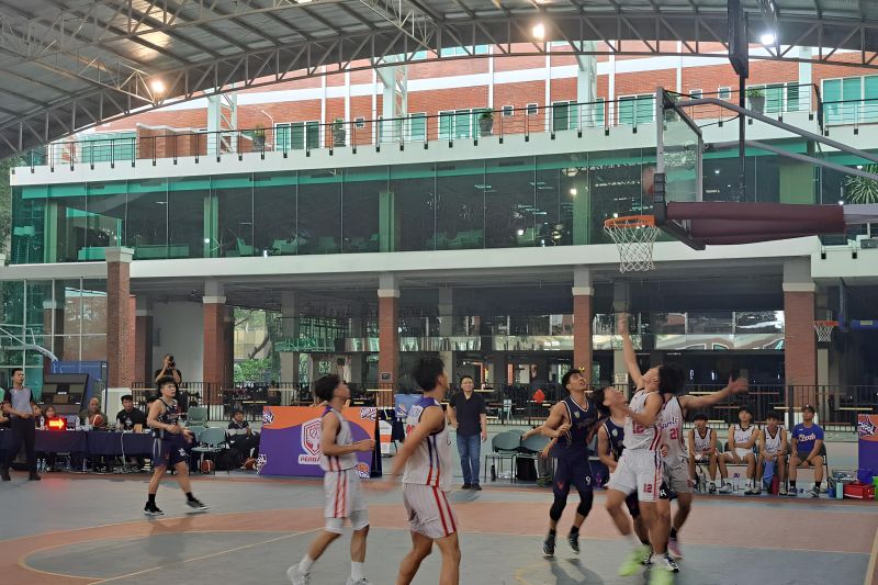 Tim basket pelajar asal Cirebon dan Jakarta dikirim ke kompetisi di Singapura