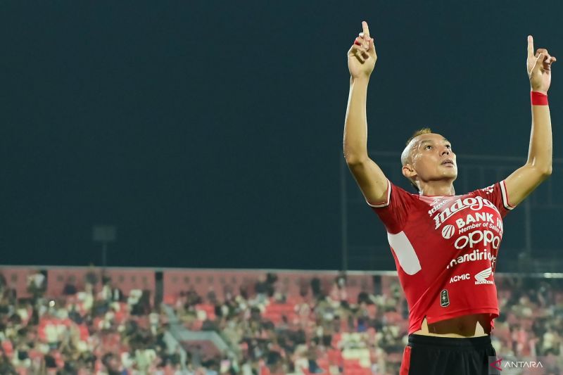 Persik Kediri tambah kekuatan dengan mendatangkan Novri Setiawan