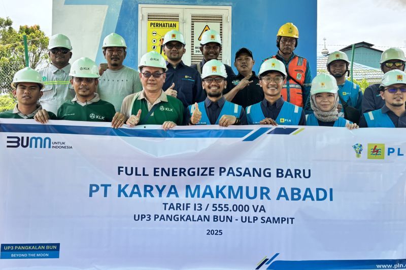 PLN resmikan listrik PT Karya Makmur Abadi dukung pertumbuhan industri