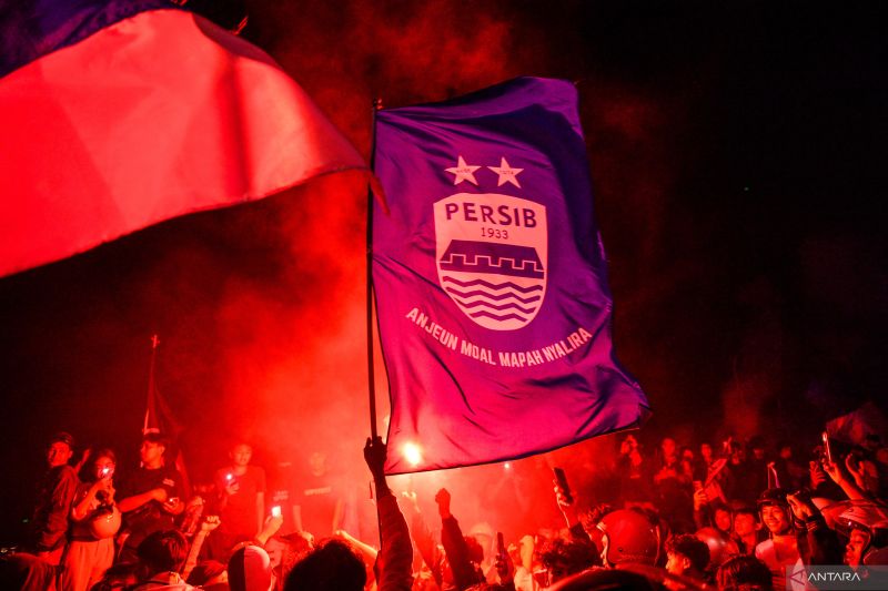 Spektrum - Persib Bandung juara deui euy!