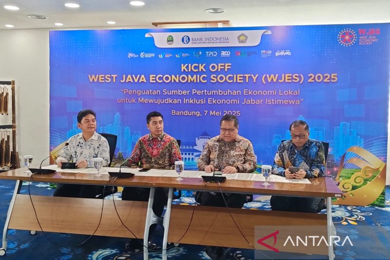 BI Jabar dorong penyaluran kredit-event sikapi pelambatan ekonomi