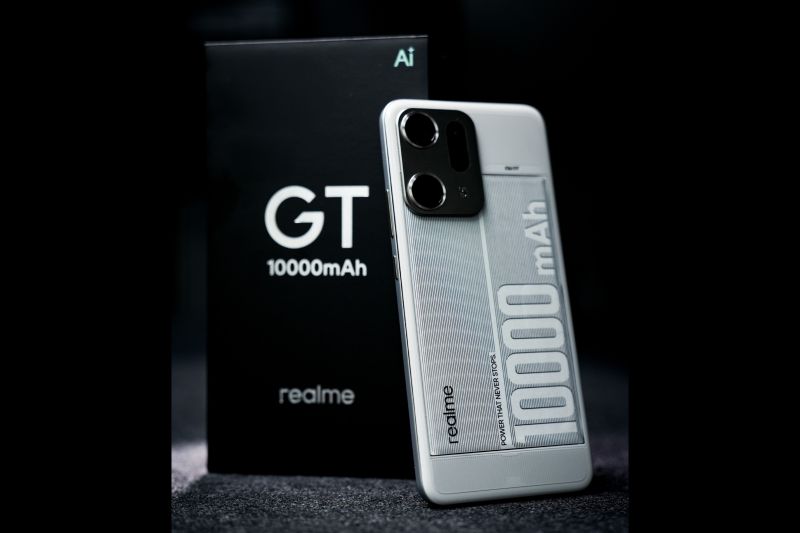 realme perkenalkan ponsel konsep baterai gahar 10.000 mAh