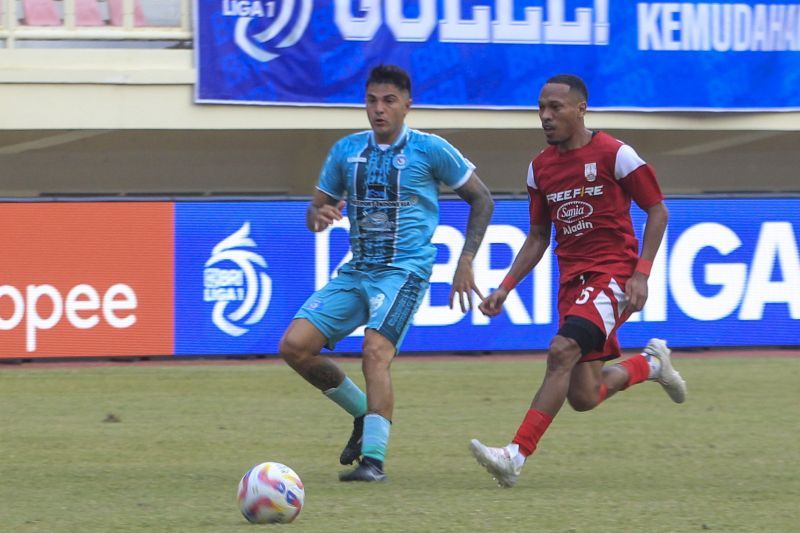 Liga 1 - Persis Solo menang 2-0 di markas PSBS Biak