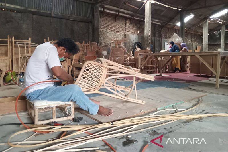 Pemkab Cirebon menargetkan investasi Rp3,5 triliun pada 2025