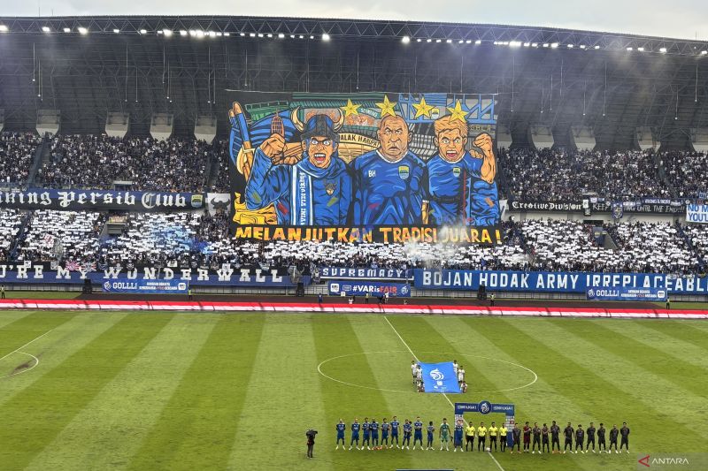 Hasil Liga 1: Persib Bandung tutup laga pamungkas dengan kemenangan 3-2 atas Persis