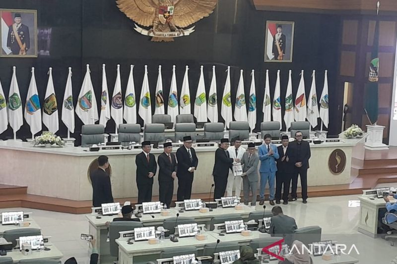 DPRD Jabar meminta catatan BPK atas Pemprov Jabar diperhatikan