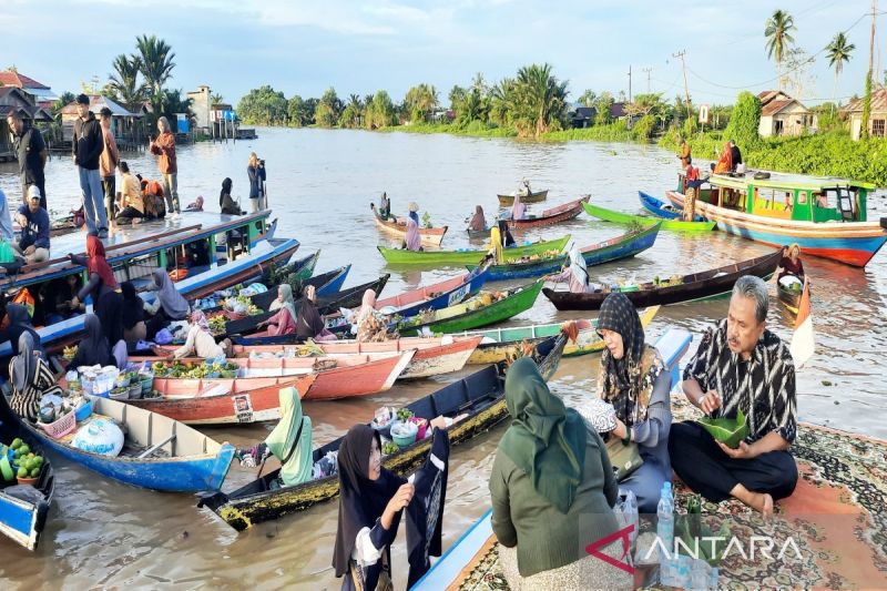 Menjaga budaya sungai di Lok Baintan