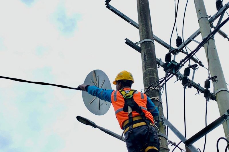 Gangguan listrik! sila unduh PLN Mobile