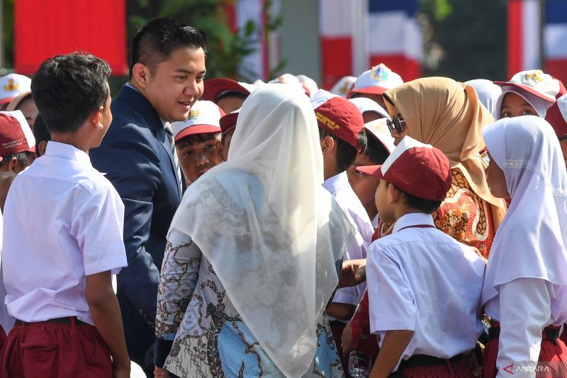 Seskab Teddy bantah rumor Kapolri akan diganti