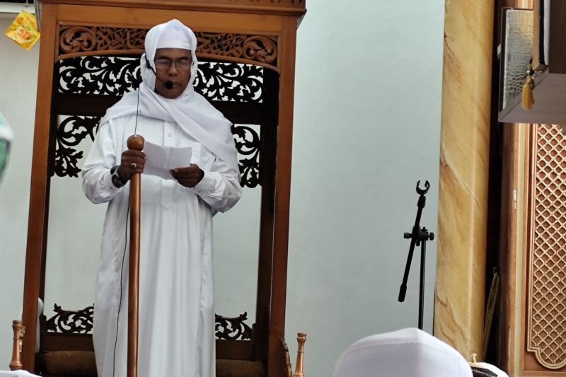 Khatib H Abu Sufyan ingatkan masalah kesombongan dan keangkuhan