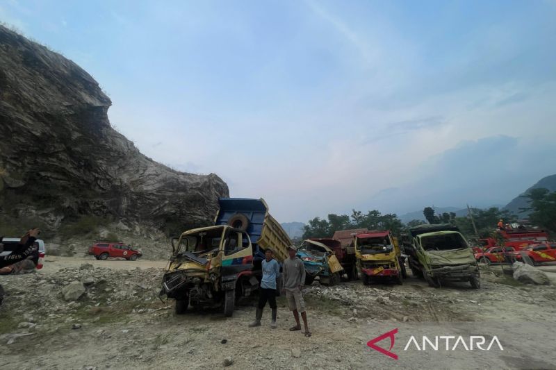 Tragedi Gunung Kuda Cirebon: Tim gabungan fokus cari 8 korban