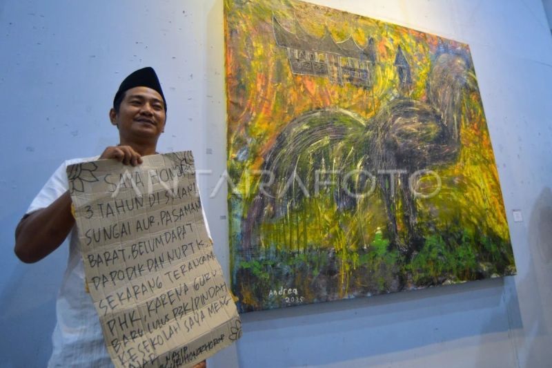Pameran seni rupa nasional karya guru di Padang