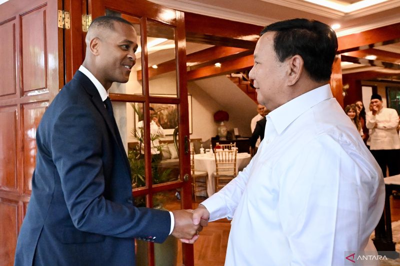 Kluivert menegaskan timnas Indonesia tetap serius hadapi Jepang