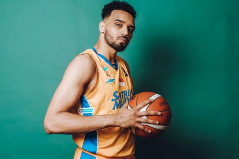 Amine Noua akui optimistis bawa Satria Muda juara IBL 2025