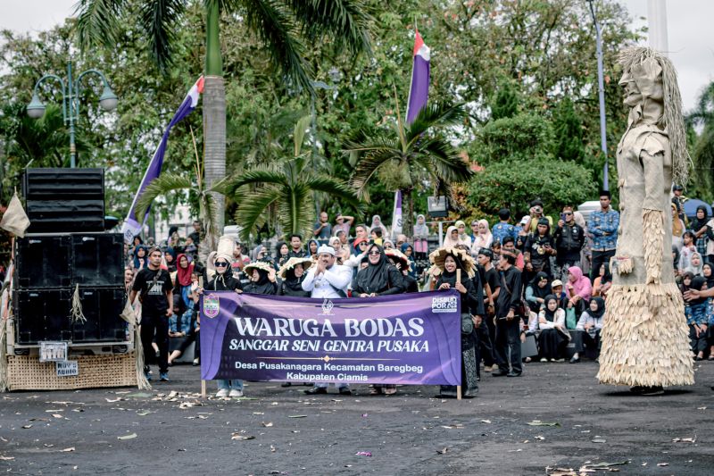 Pemkab Ciamis menggelar Galuh Ethnic Carnival 2025