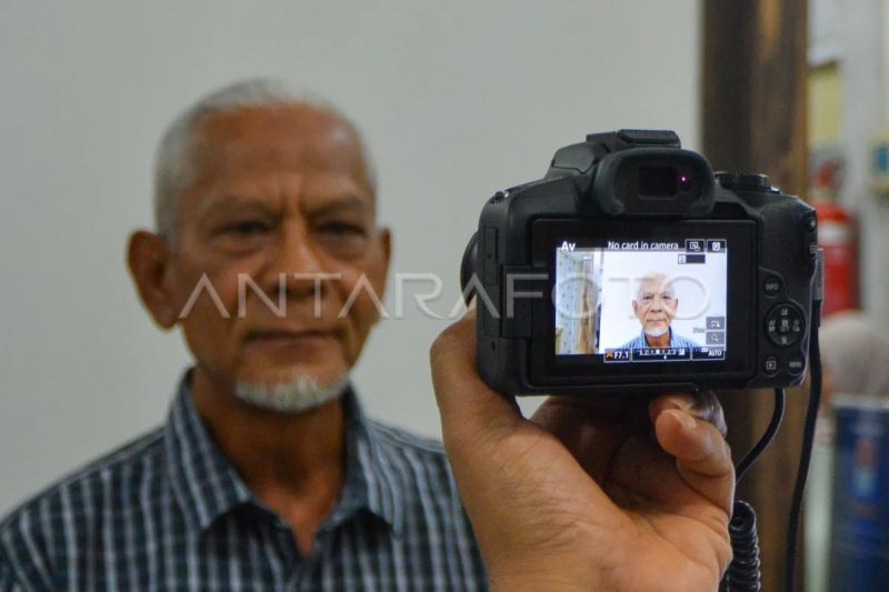 Peningkatan pembuatan paspor di Padang