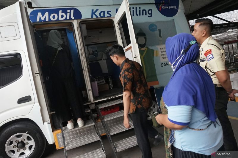 Cek bansos BLT 900 ribu di Bandung: klik https://cekbansos.kemensos.go.id