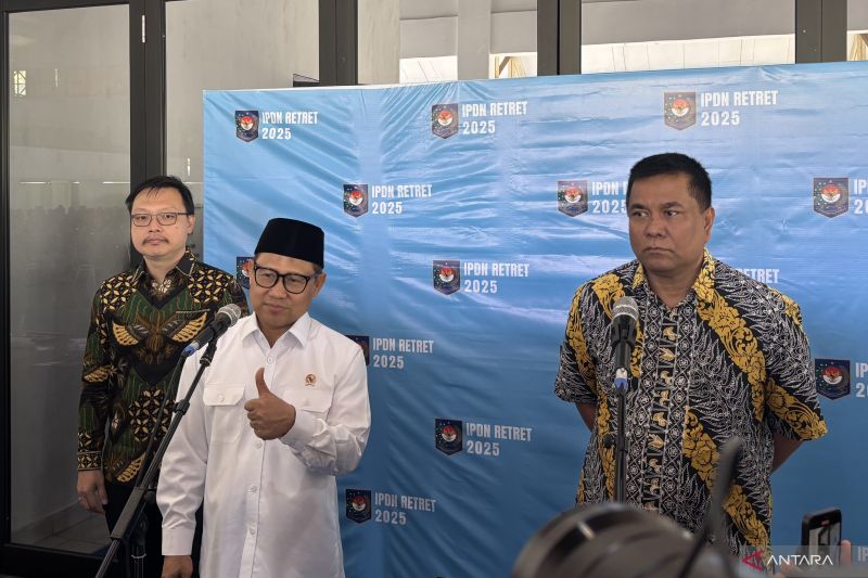 Penanggulangan kemiskinan harus bersifat pemberdayaan, sebut Menko PM