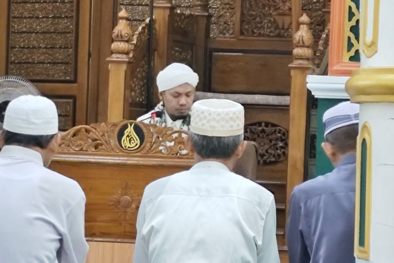 Ustadz Walad ingatkan kehinaan teramat hina bagi seorang Muslim