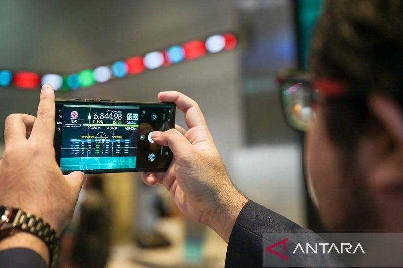 IHSG BEI hari Selasa dibuka menguat 2,46 poin