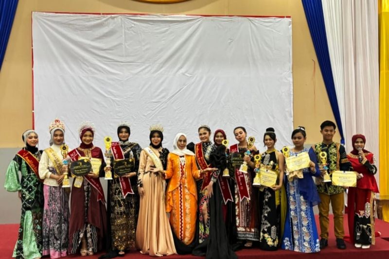 Kalsel kemarin dari Batik Tabalong hingga bantuan korban air bah