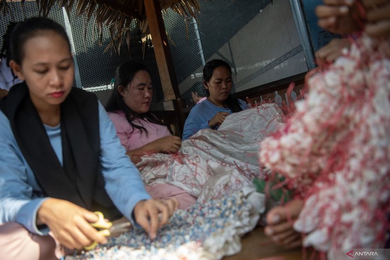 Pembinaan keterampilan kerja WBP lapas perempuan Palembang