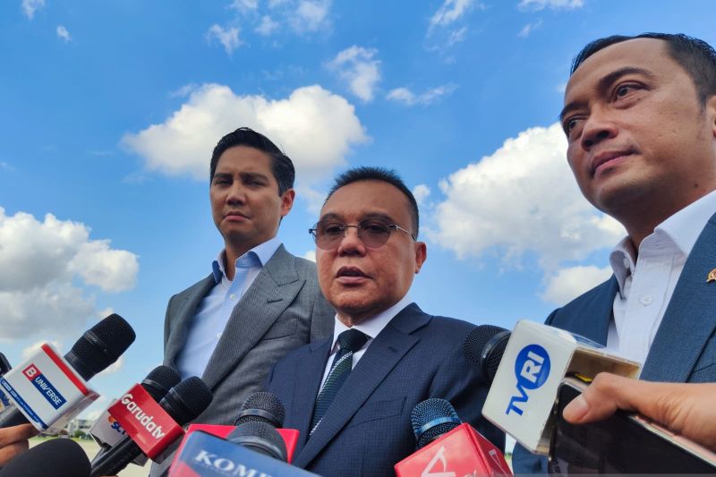 Irjen Dadang Hartanto diberi bonus oleh Presiden Prabowo usai sukses pimpin Upacara HUT Polri