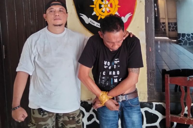 Polisi menangkap buronan kasus hipnotis lintas provinsi di Garut