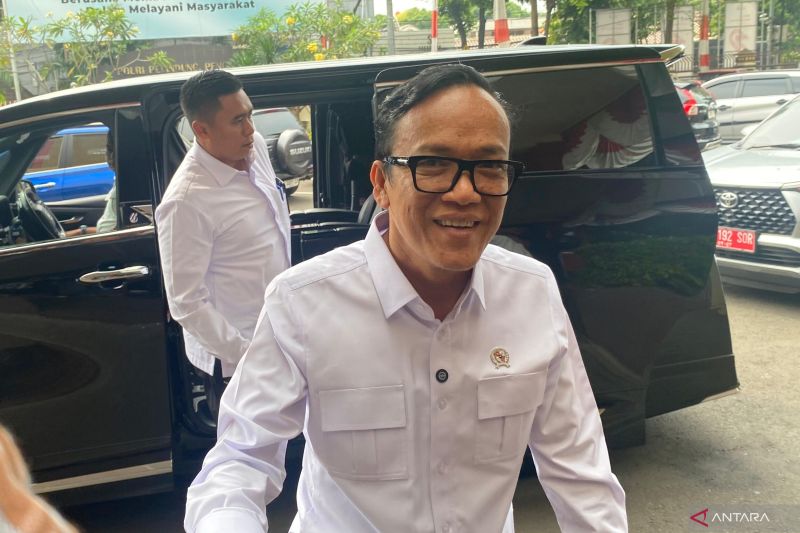 Terjaring OTT KPK, Wamenaker Immanuel Ebenezer punya harta Rp17 miliar