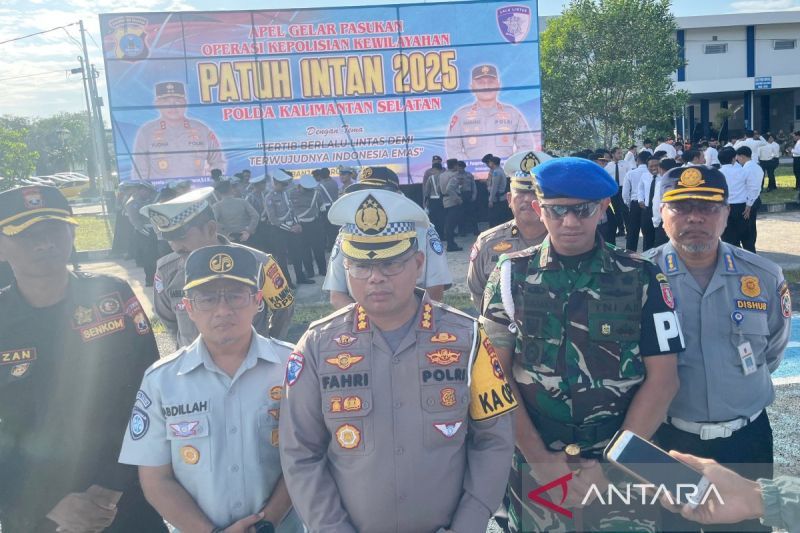 Ditlantas Polda Kalsel gencarkan tindak pelanggaran saat Operasi Patuh