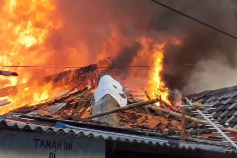 Korban empat tewas kebakaran di Tebet adalah anak-anak