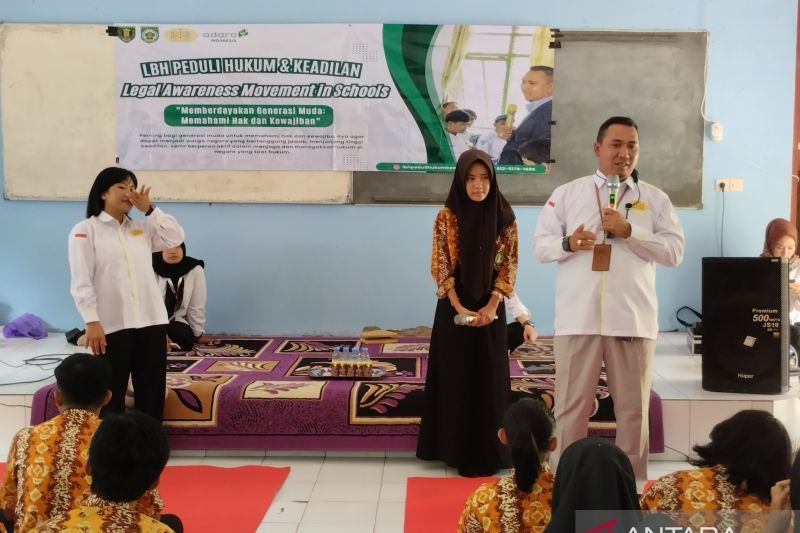 LBH Tabalong berikan pengenalan hukum bagi siswa SMAN 1 Tanta